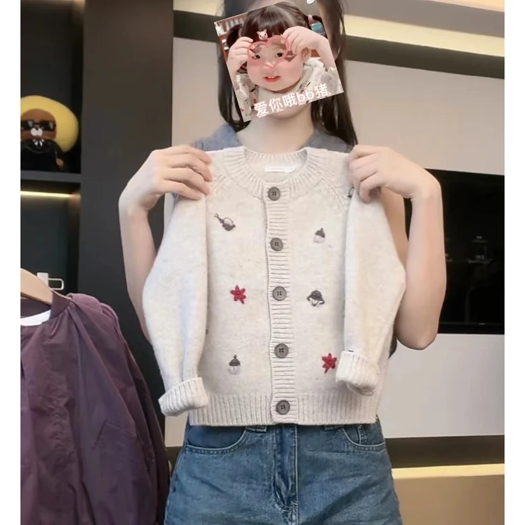 阿卷2025春秋装儿童韩版刺绣休闲宽松软糯针织毛衣开衫外套SJ4522