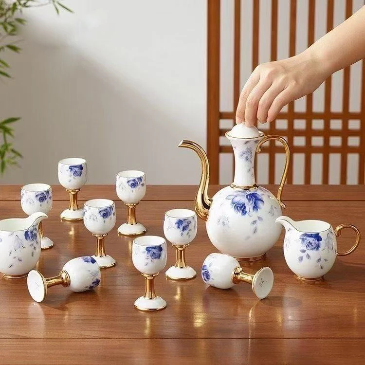 【粉丝专享】温馨玫瑰16头酒具