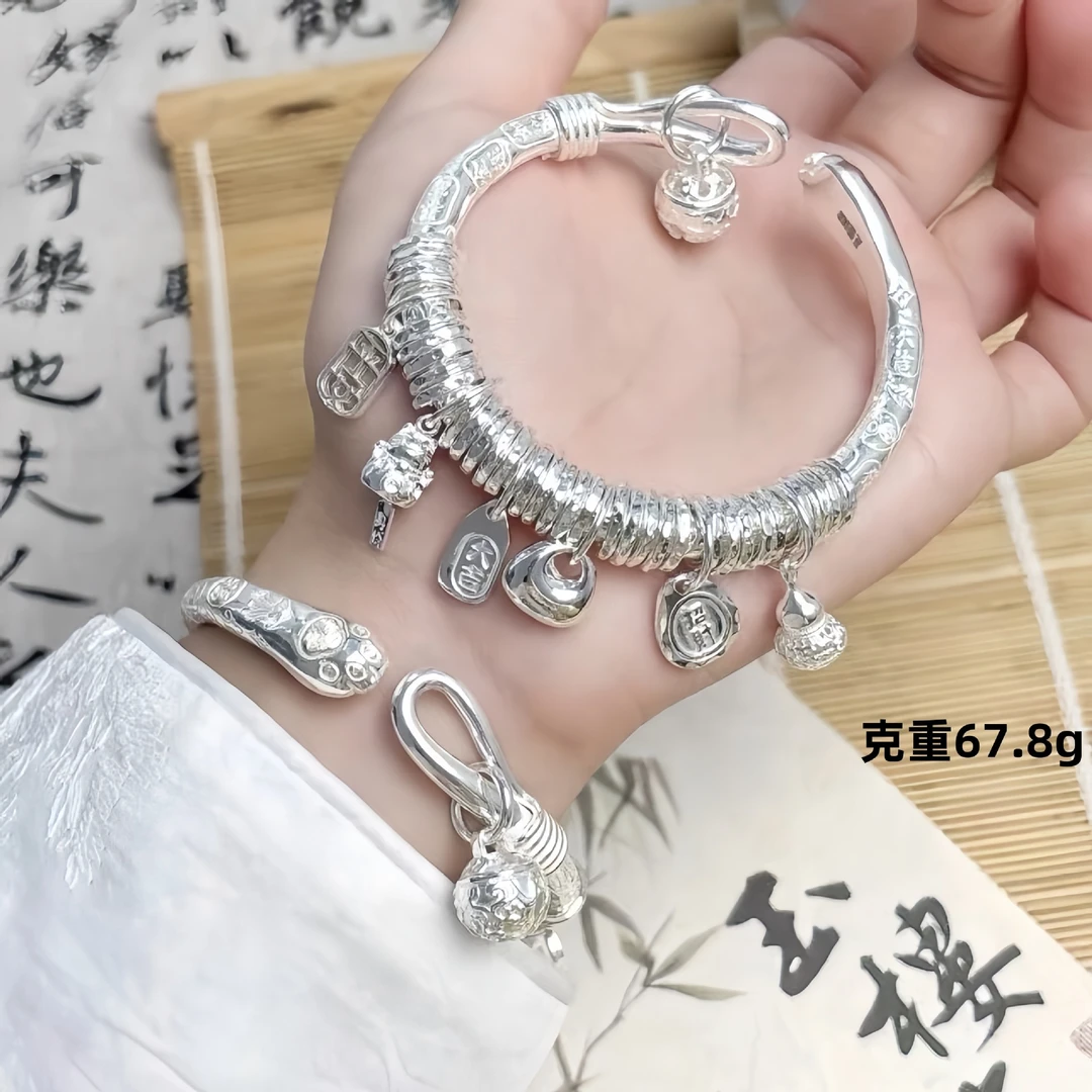 足银手镯 足银9999手镯吉言招财猫猫爪宫铃盘缠手镯带吊坠平安实