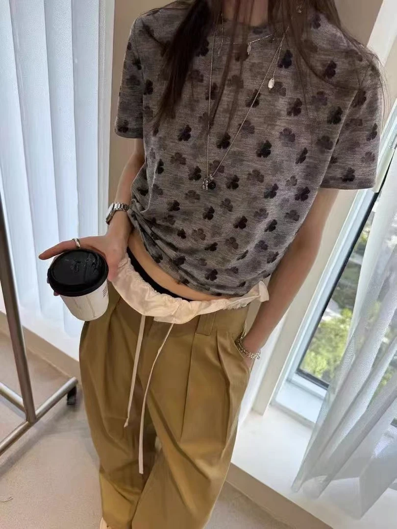 2150 印花四叶草时尚百搭印花短T