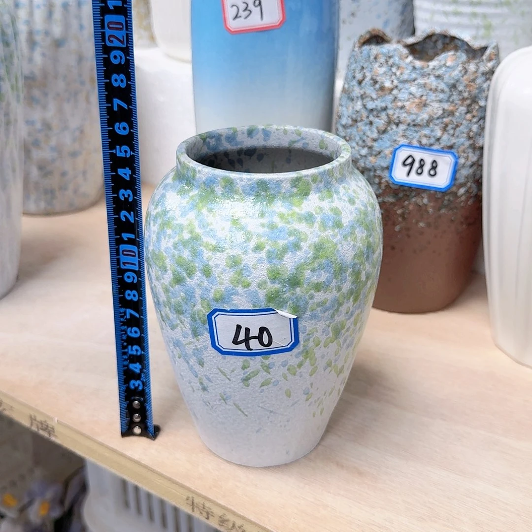 40号小花瓶陶瓷16厘米一个