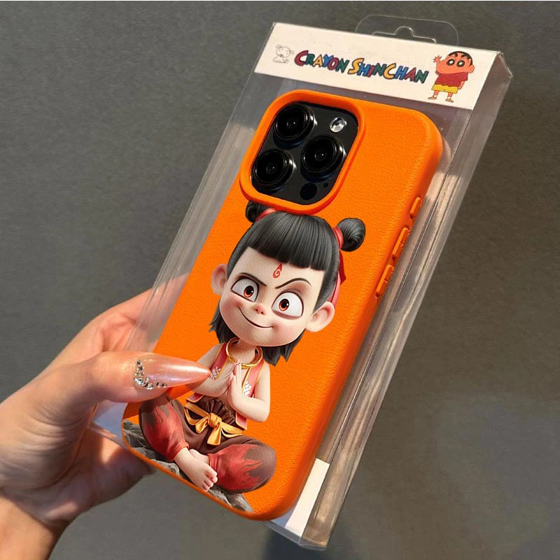 哪吒修心养性适用苹果16p/15手机壳iPhone14promax13荔枝纹12软11