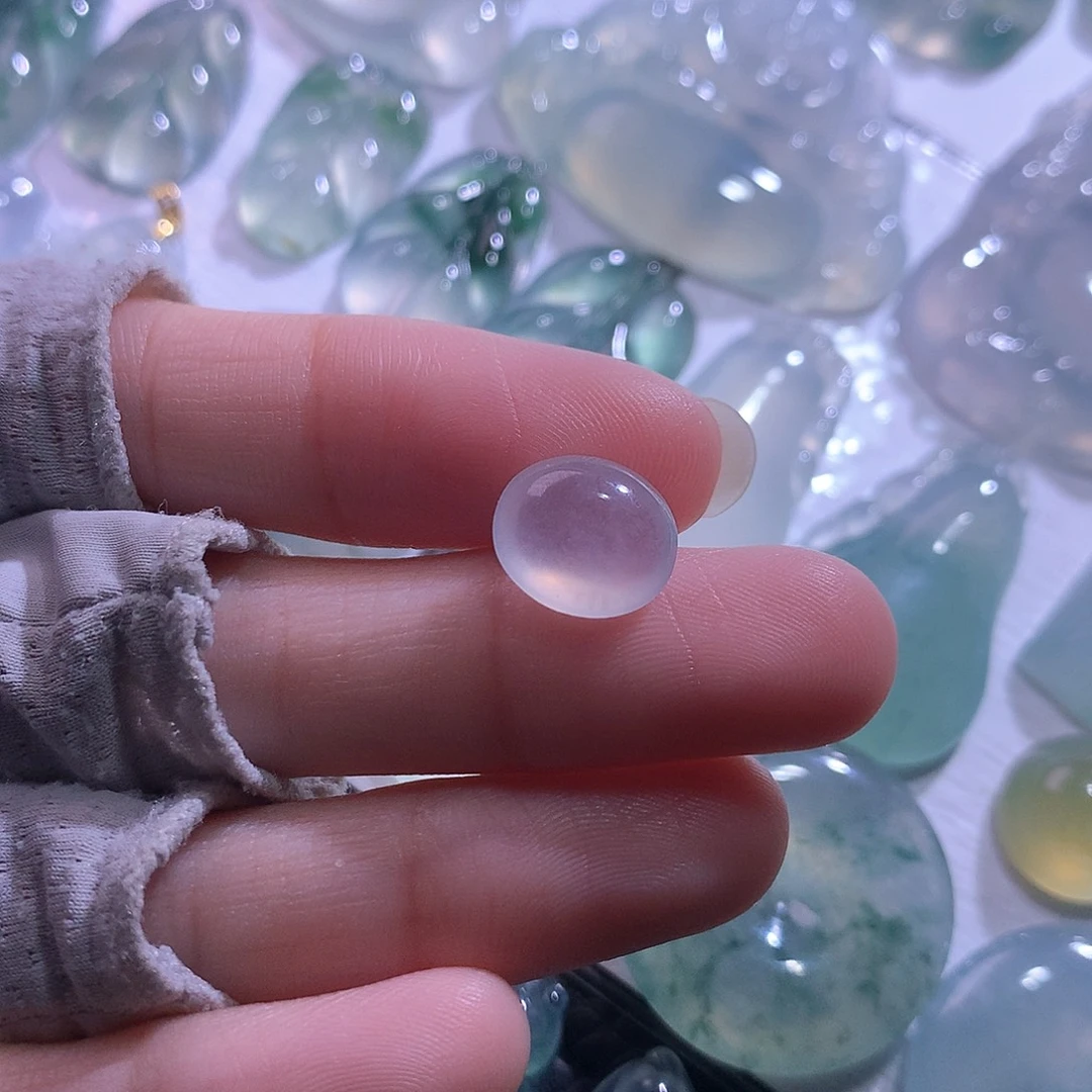 翡翠未镶嵌颈饰蛋面