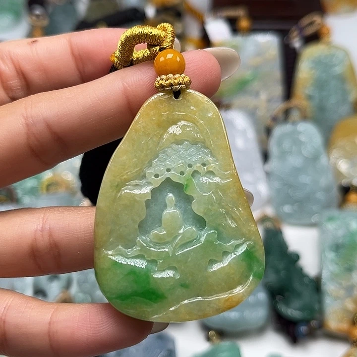 翡翠未镶嵌颈饰悟道