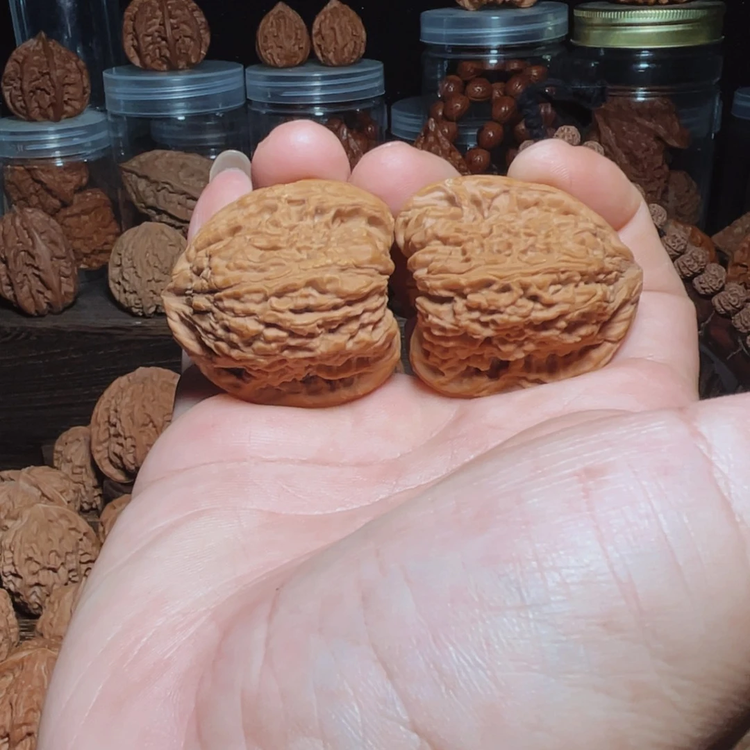 文玩核桃吊坠南疆石