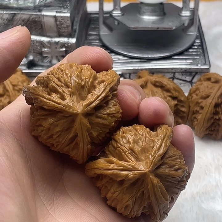 诚***信福利待遇也很不错