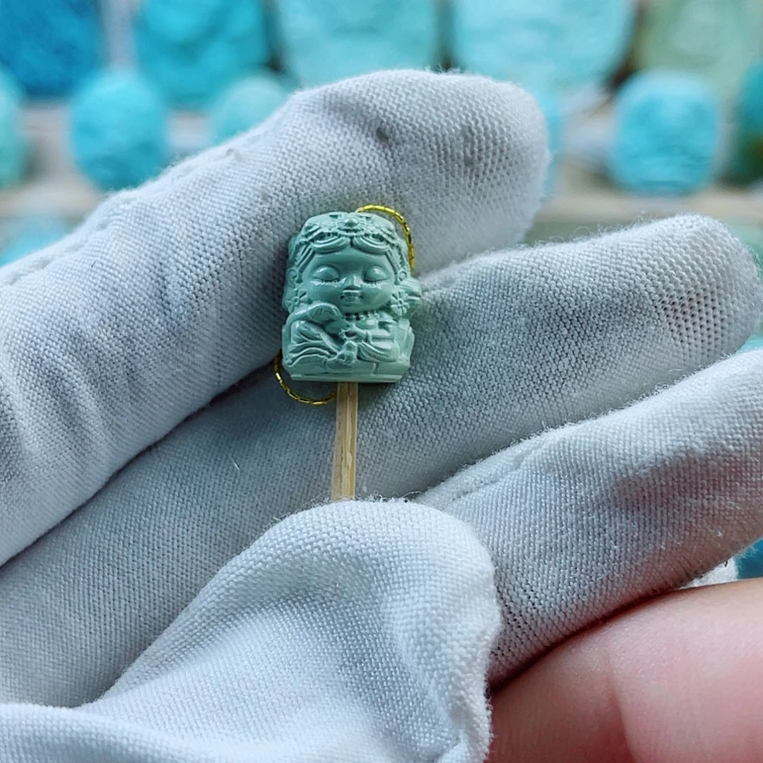 未镶嵌绿松石珠宝奇石