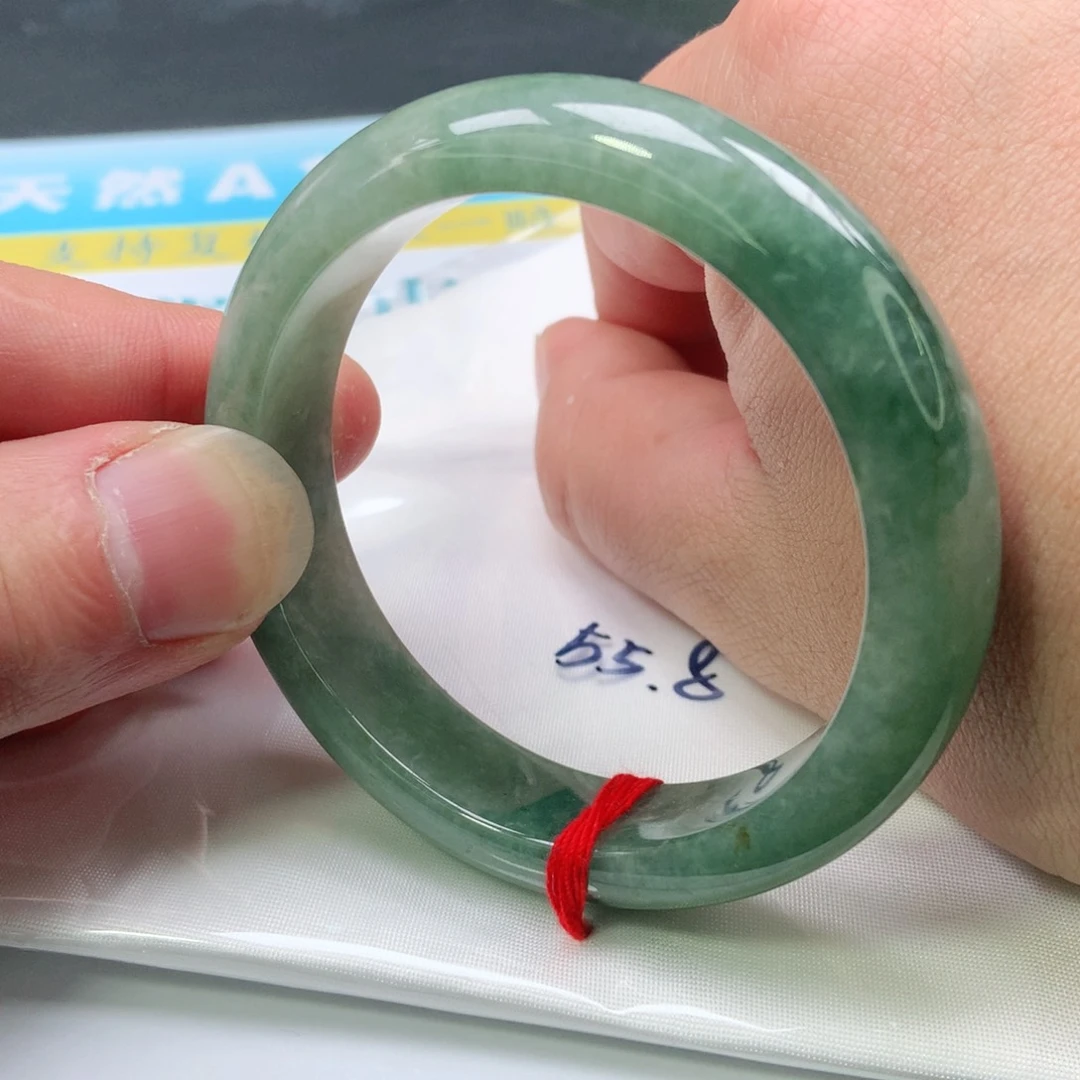 翡翠手镯未镶嵌0149号
