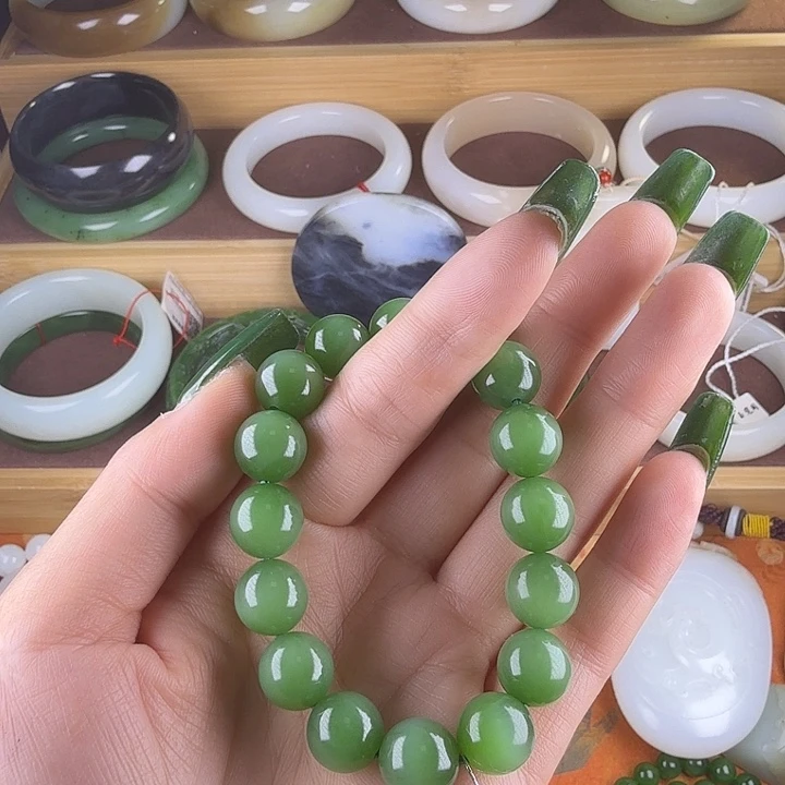 和田玉（糖玉）未镶嵌手链