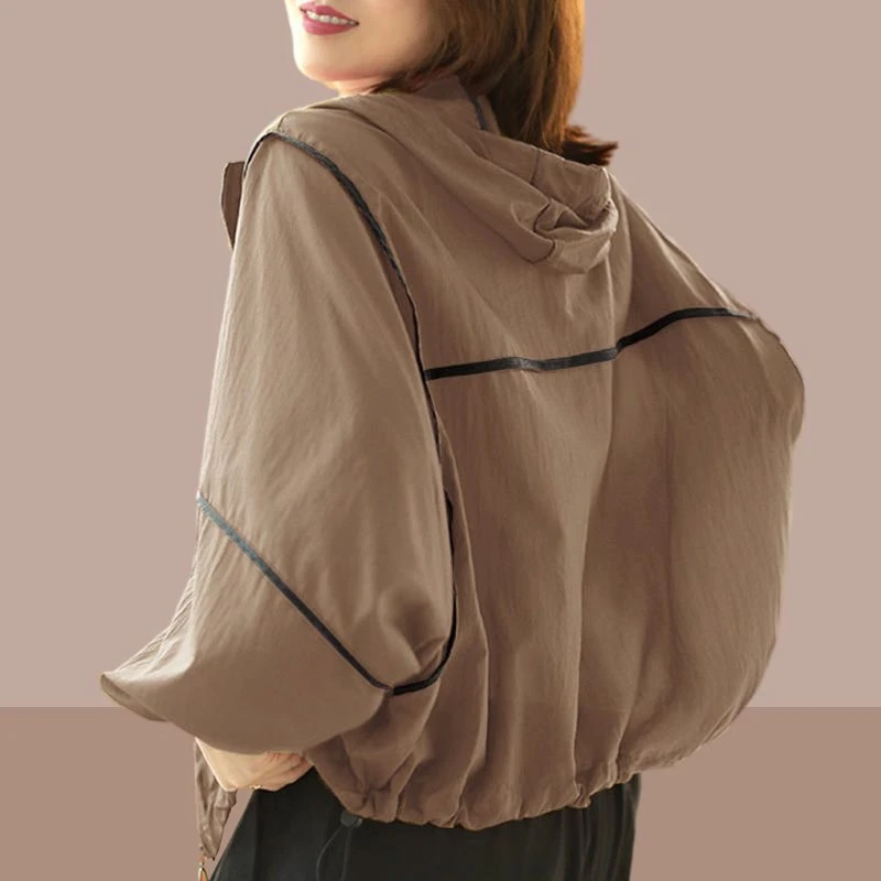 户外服饰轻薄舒适撞色连帽宽松短外套防晒衣女透气2025上衣百搭