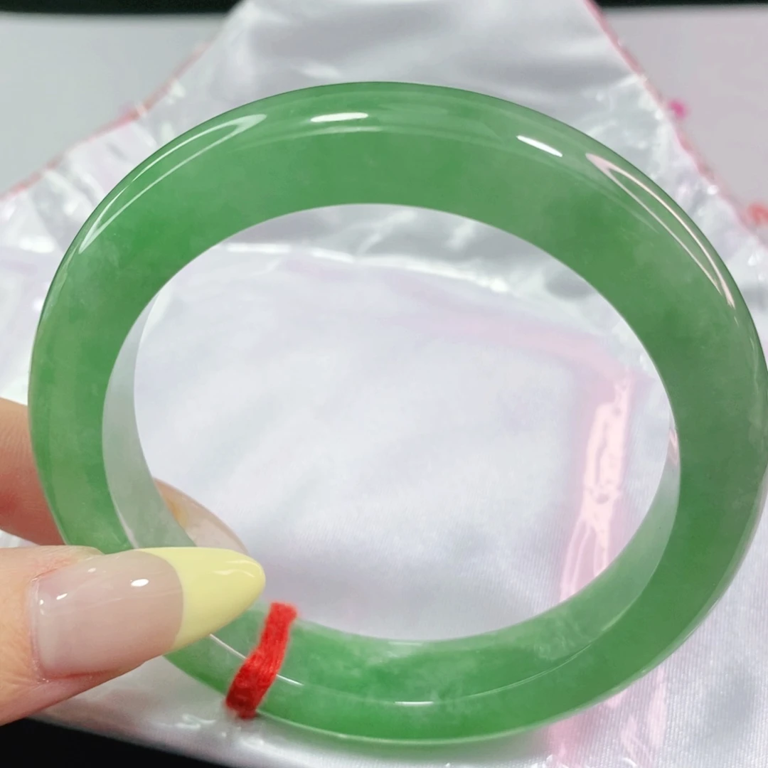 翡翠手镯未镶嵌岳**下57.8正圈