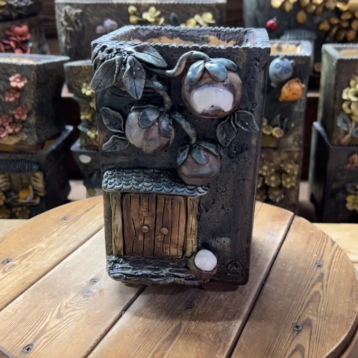 青藤多肉花盆百搭