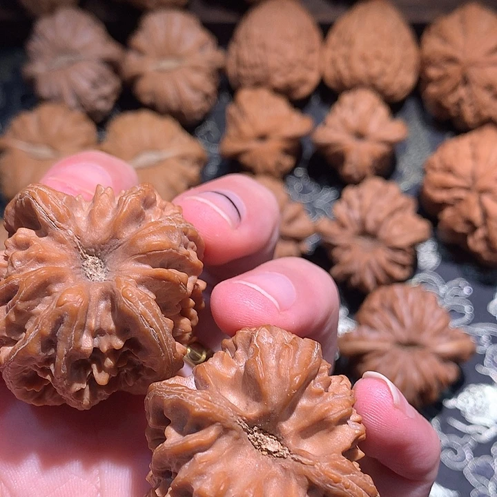 文玩手把件 40全品曹大龙