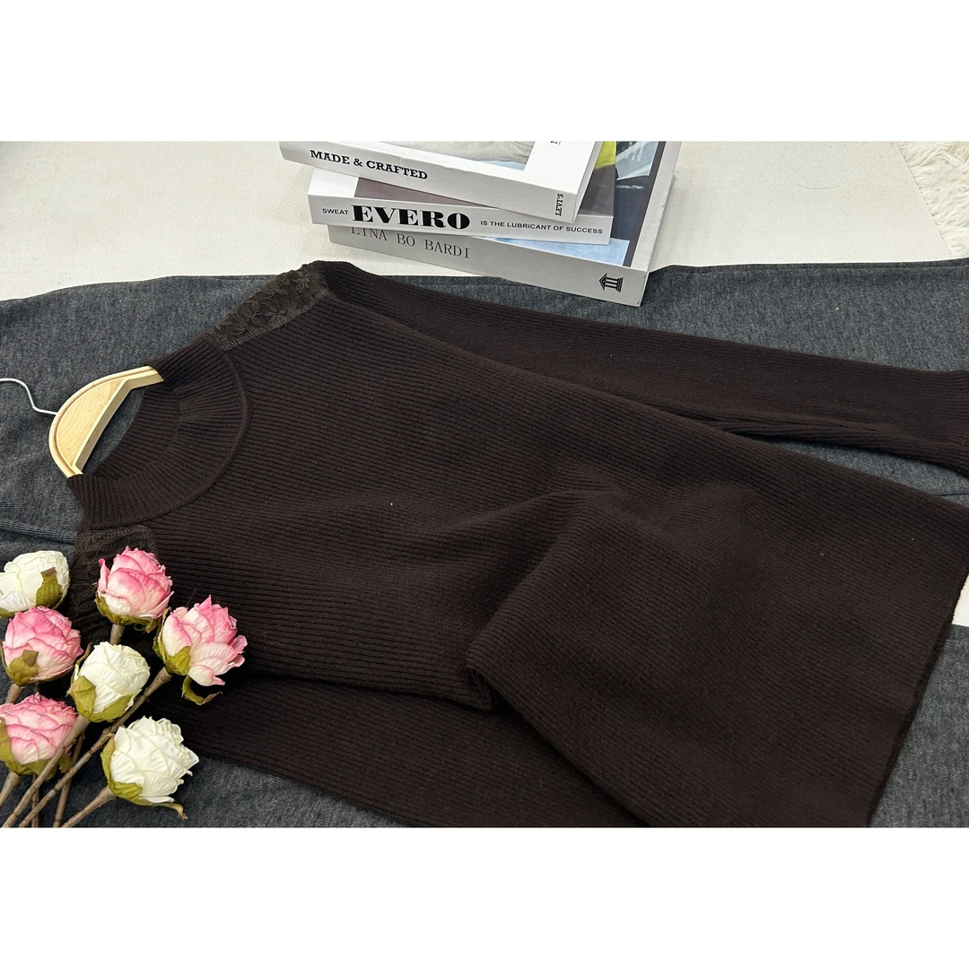 【咖色蕾丝袖打底】秋季百搭时尚气质上衣QC2299