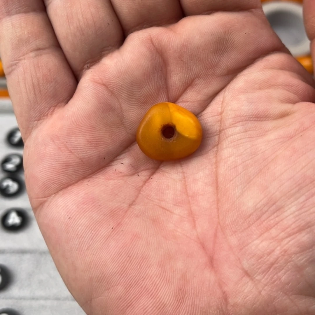 潆***心未镶嵌颈饰蜜蜡老蜜蜡