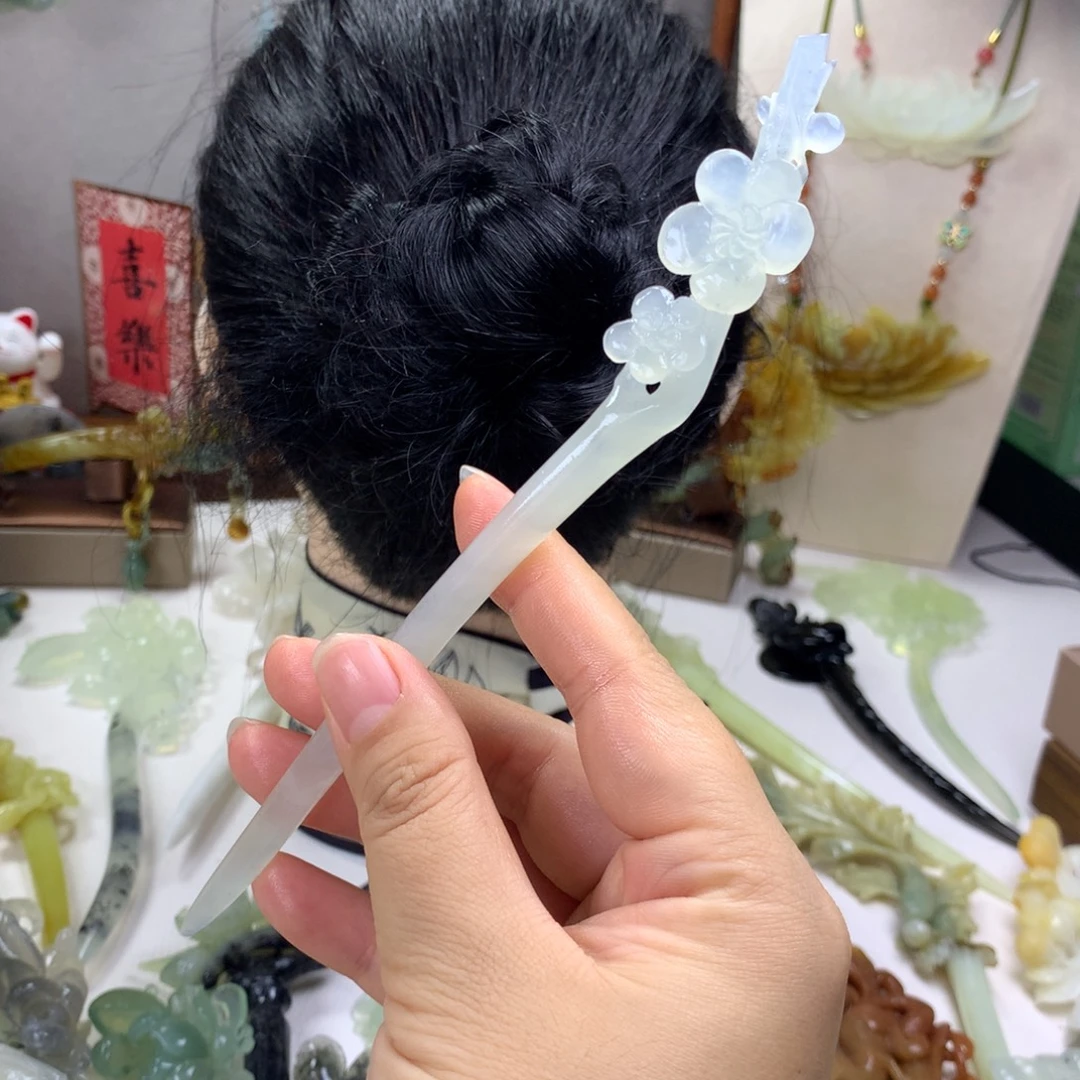 蛇纹石玉未镶嵌发饰