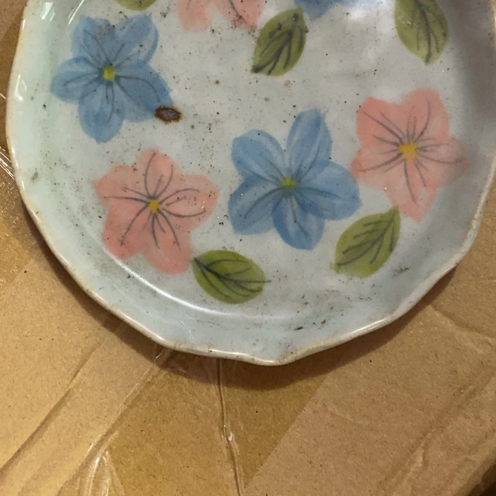 小**?景德镇手绘蝶子微瑕