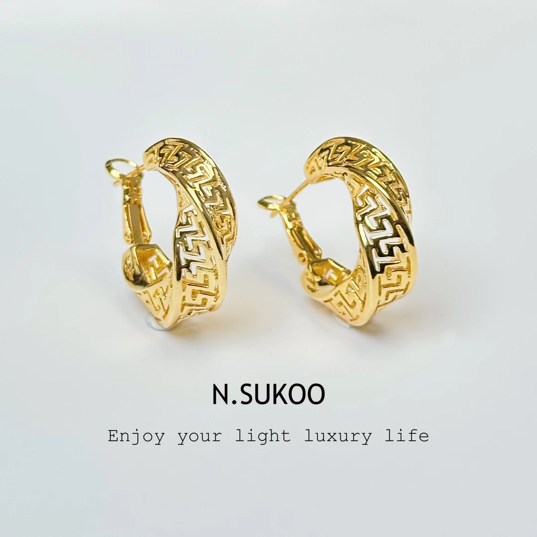 铜合金无非金属耳饰 E0432时尚设计师个性欧美法式轻奢回型纹耳圈