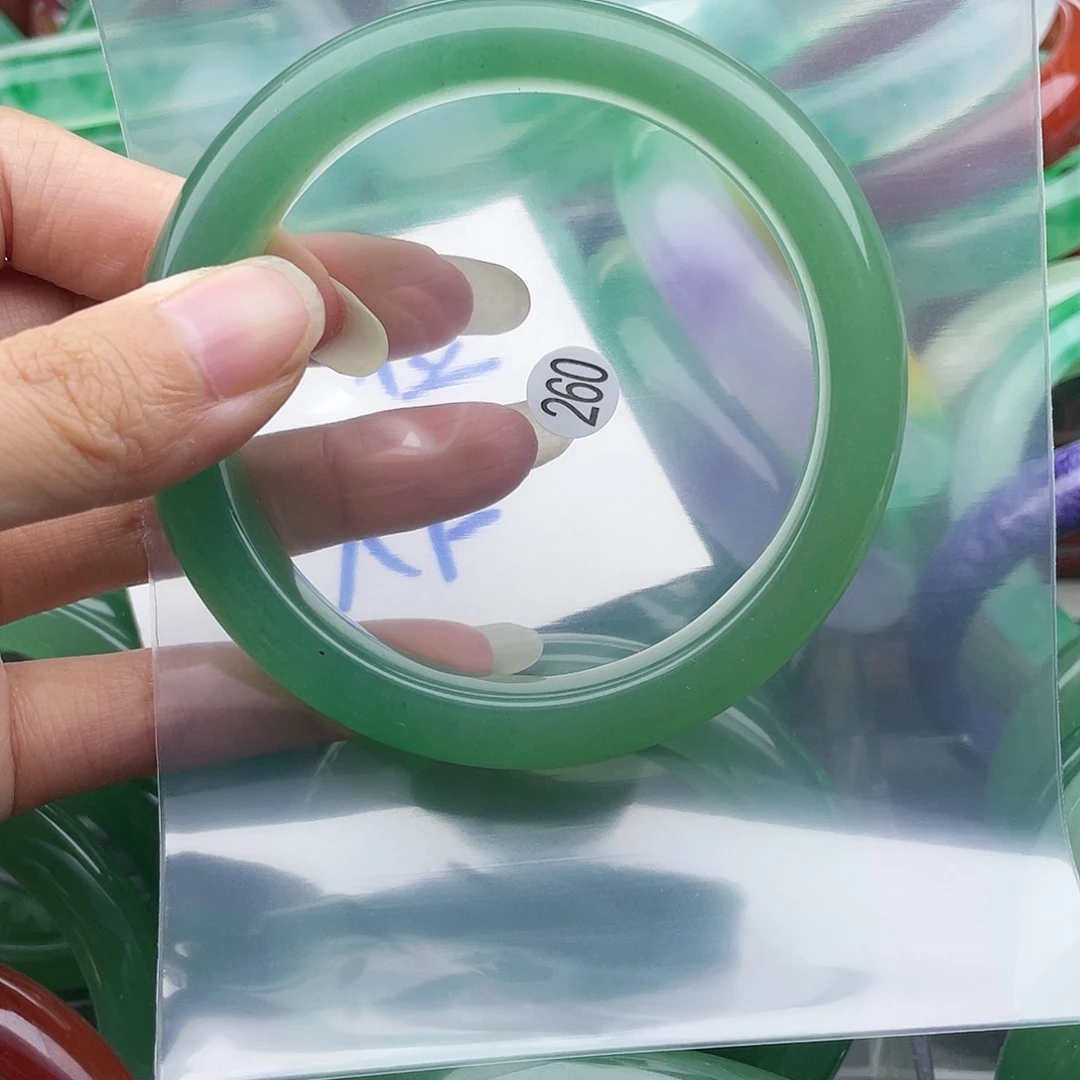 石英岩玉手镯未镶嵌63