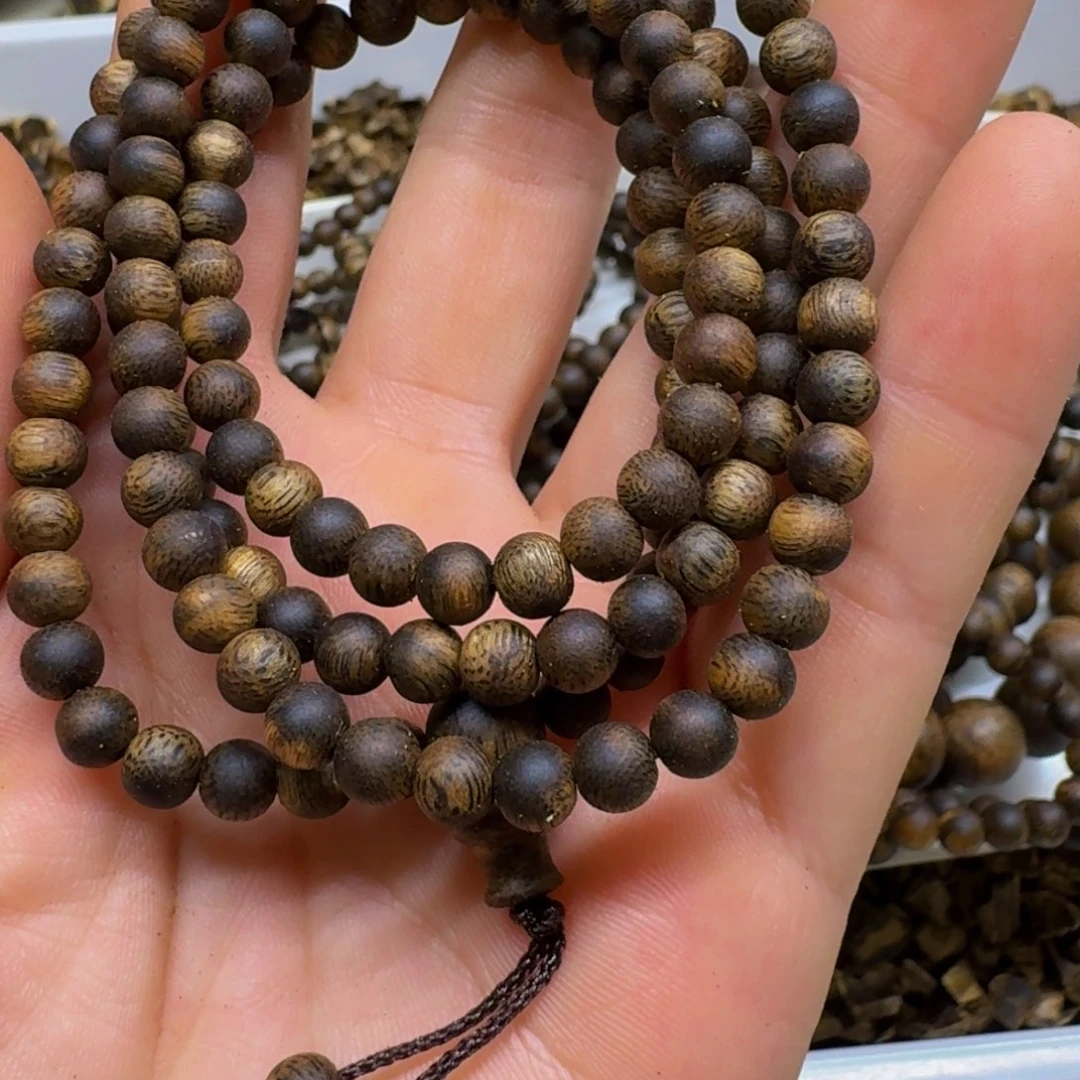 沉香沉香碎屑奇楠沉香透顶绿0.5珠10克