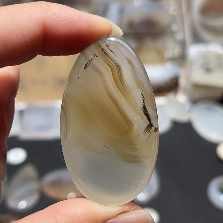 玛瑙/玉髓未镶嵌颈饰