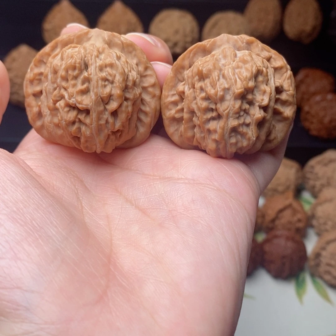 文玩核桃吊坠平谷四座楼