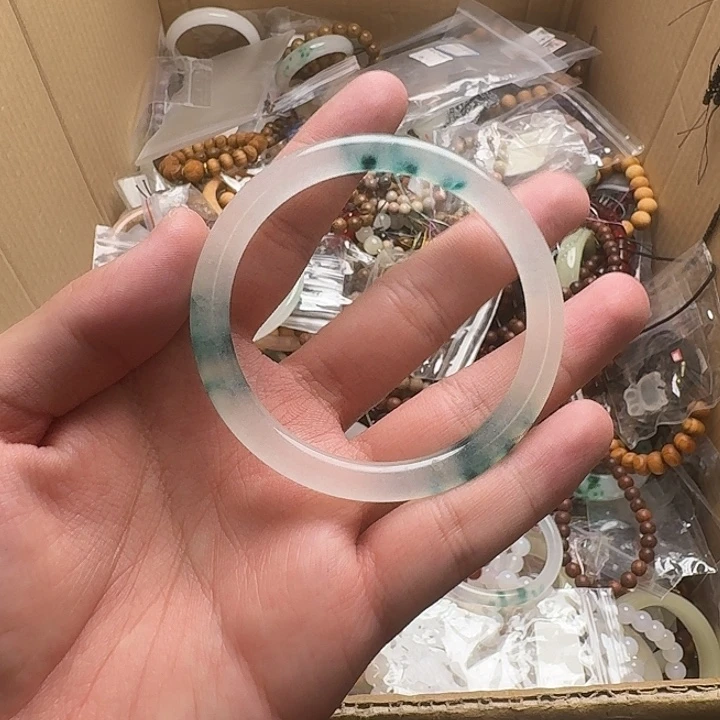 青***柠水晶未镶嵌手链滚滚滚