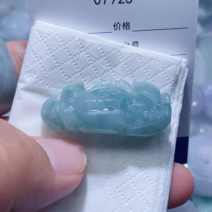 翡翠未镶嵌颈饰天光墟翡翠市场现金代购