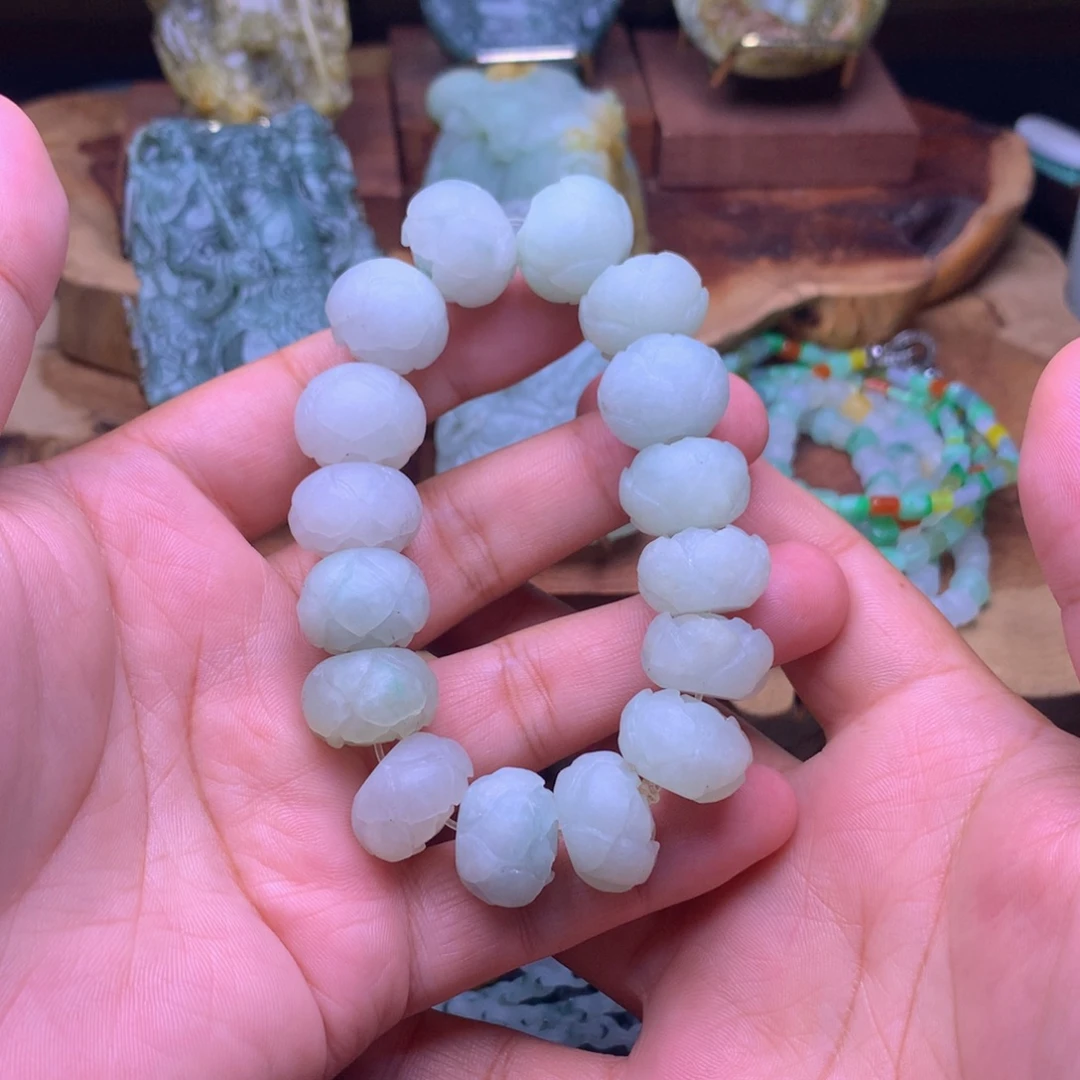 定制翡翠未镶嵌翡翠