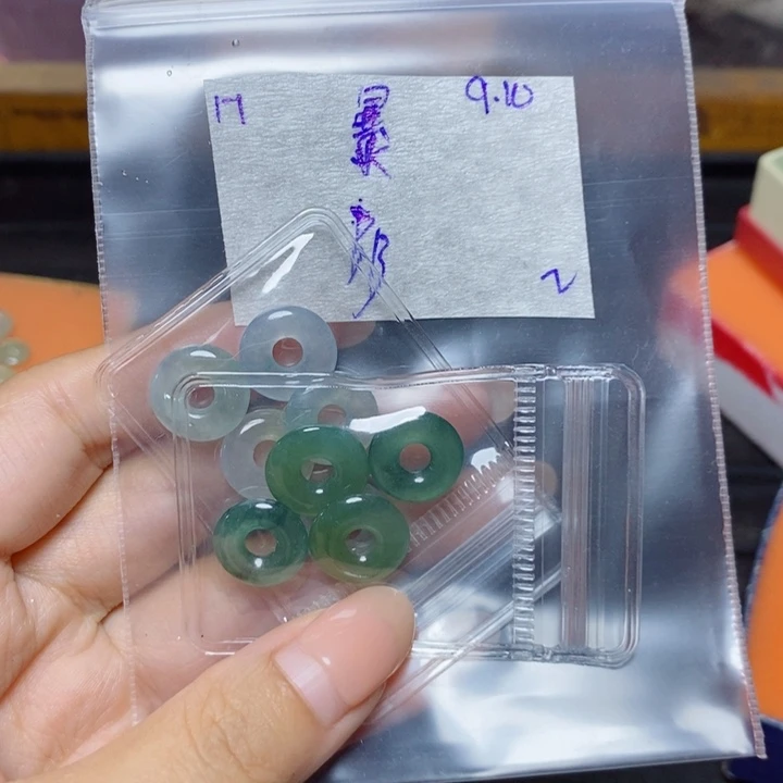 暴***肉未镶嵌定制翡翠不退