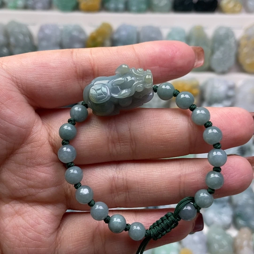 翡翠吊坠(赠链)未镶嵌手绳