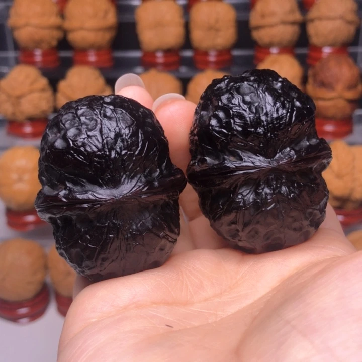 文玩核桃吊坠13玉罗汉地闷