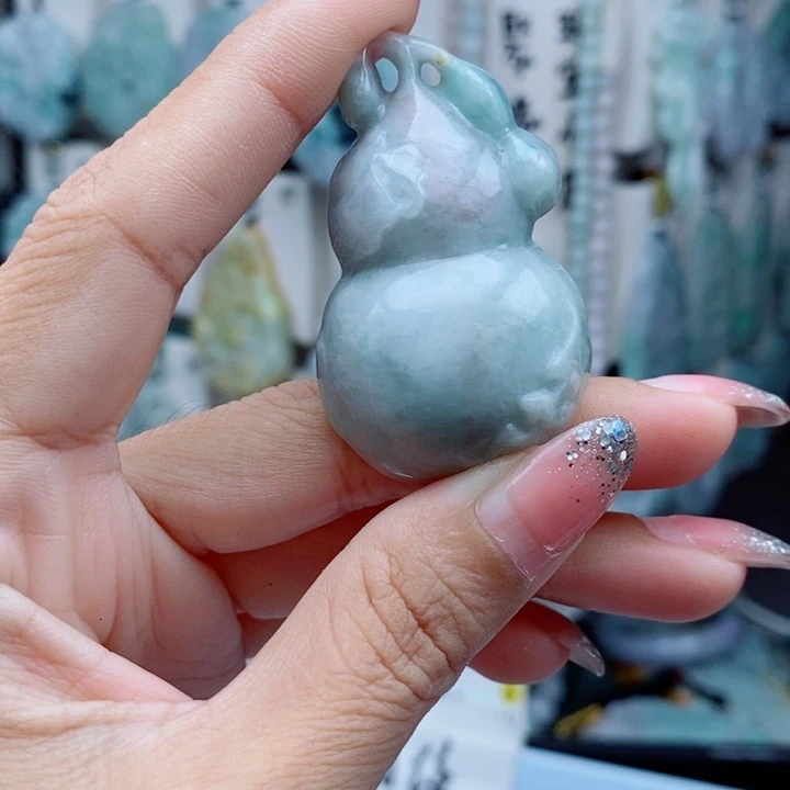 颈饰未镶嵌翡翠翡翠手镯
