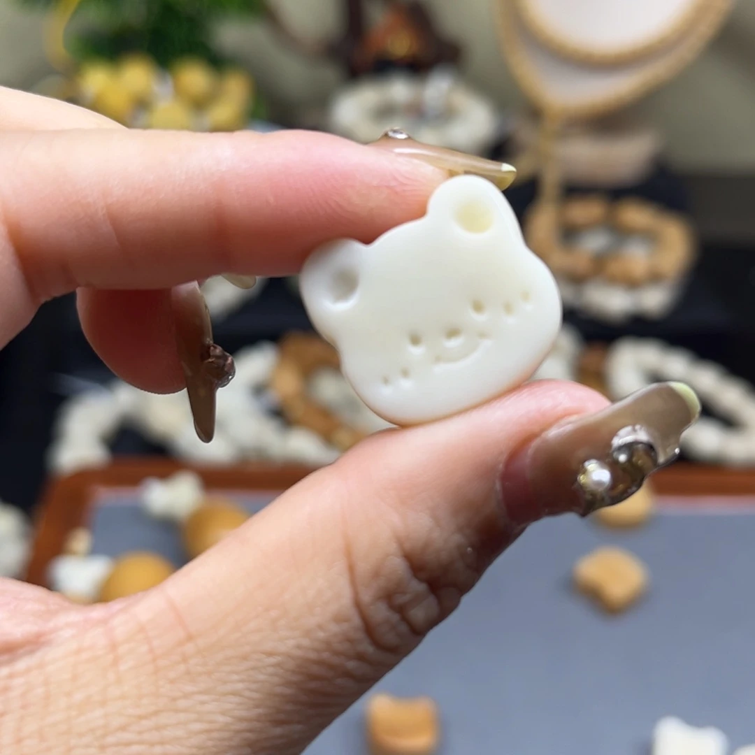 菩提根/象牙果吊坠1.21.122小熊饼