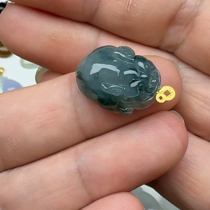 吊坠(不含链)18K金镶嵌翡翠