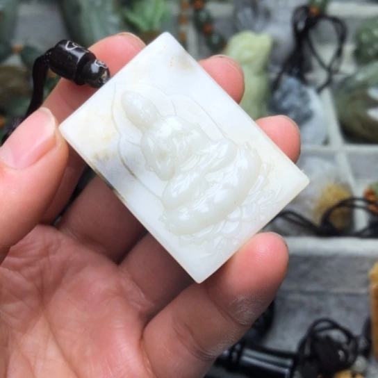 和田玉把件未镶嵌明*