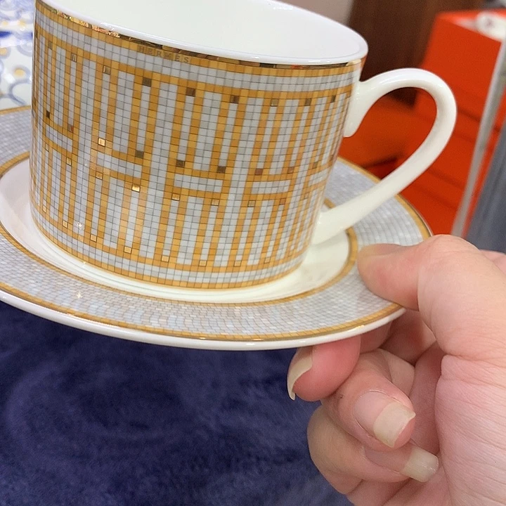 瓷片咖啡☕️？咖啡☕️