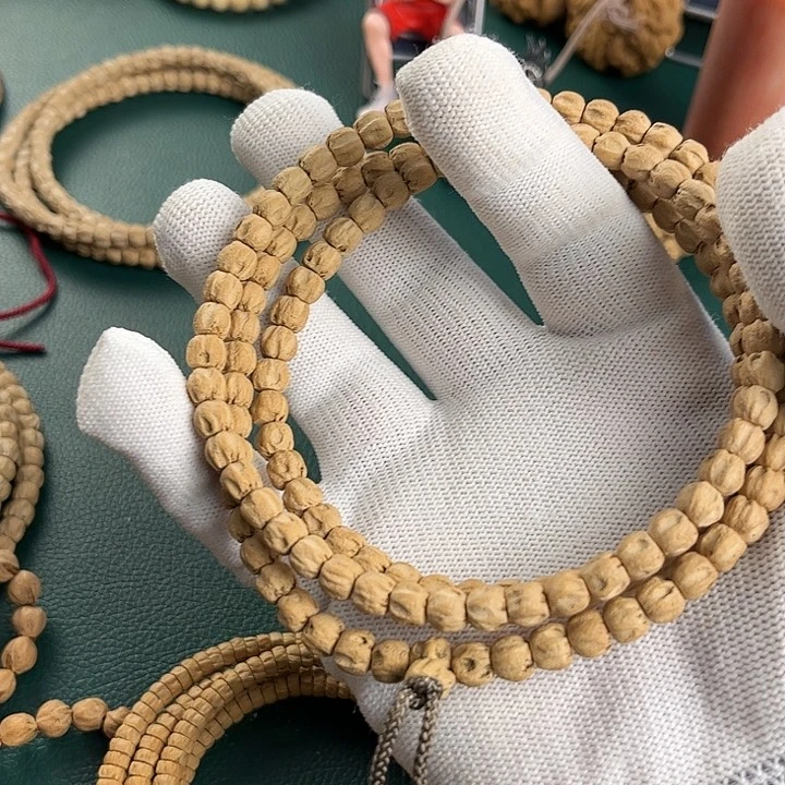 柏香籽/百香籽吊坠禁*