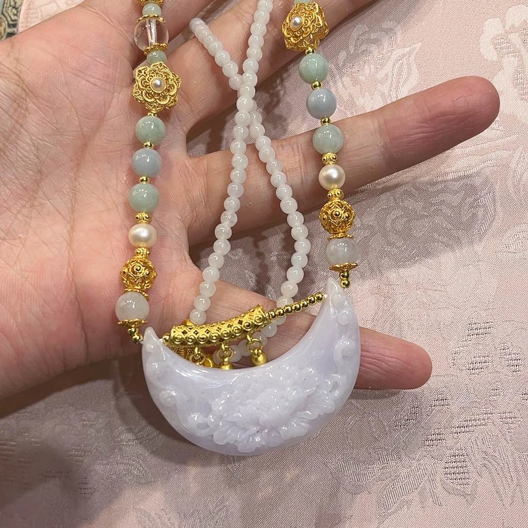 翡翠合金吊坠(赠链)