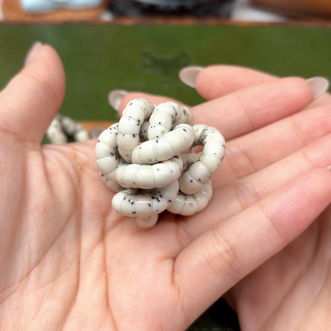 星月菩提手串6mm厚切大肠❗️大留白❗️石玉料