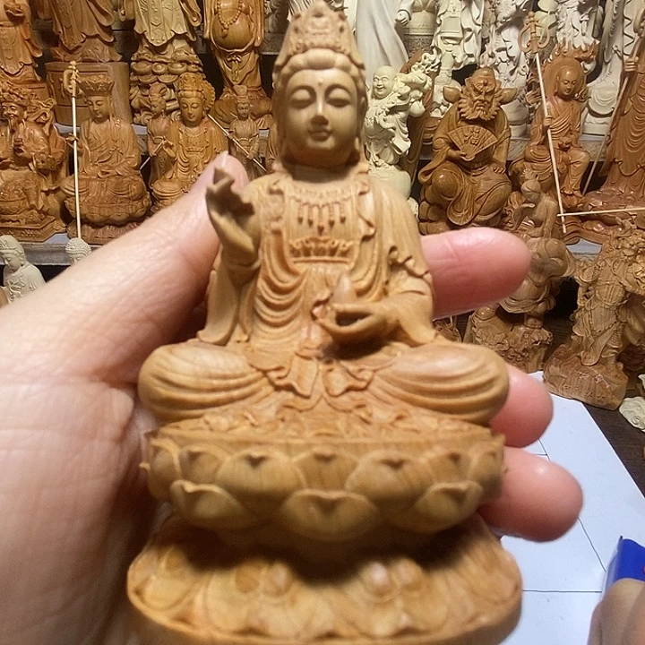 柏木（崖柏）观音 小瑕