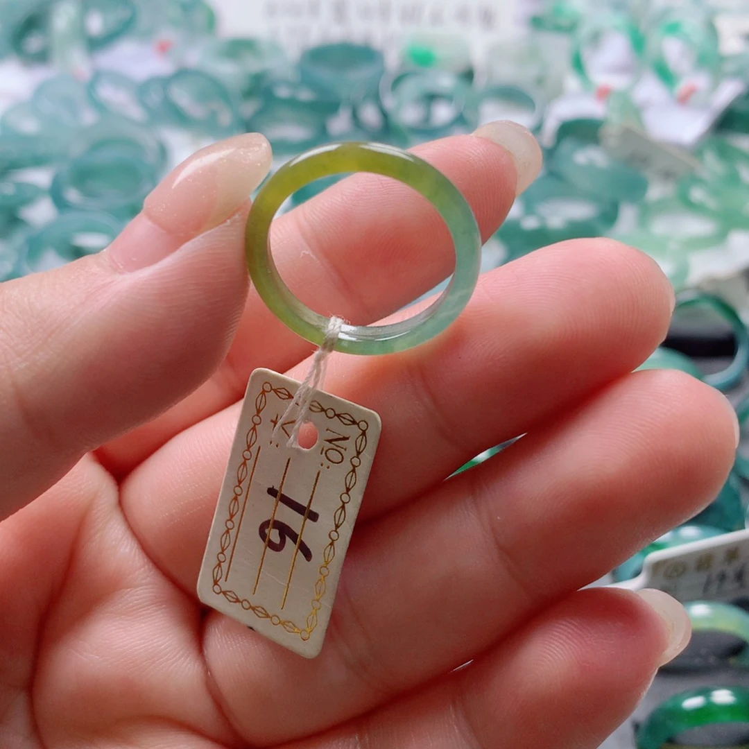翡翠戒指未镶嵌戒指