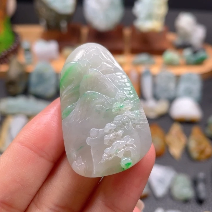 定制翡翠未镶嵌翡翠