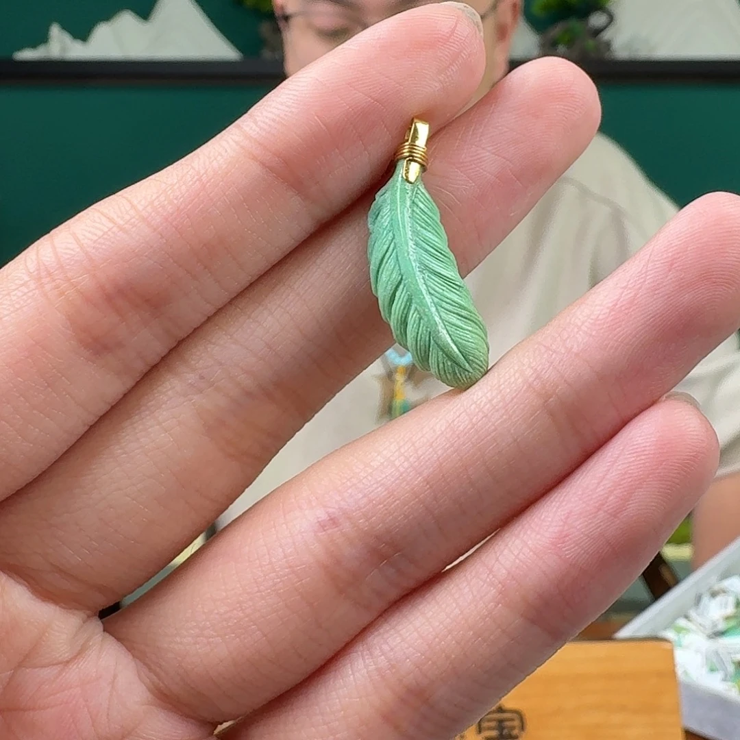 绿松石18K金镶嵌珠宝奇石