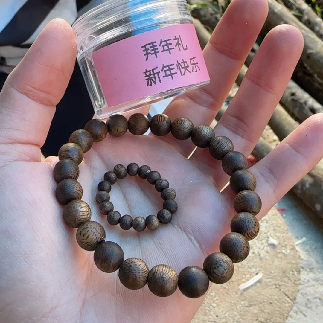 树脂制品透顶绿串串08套装