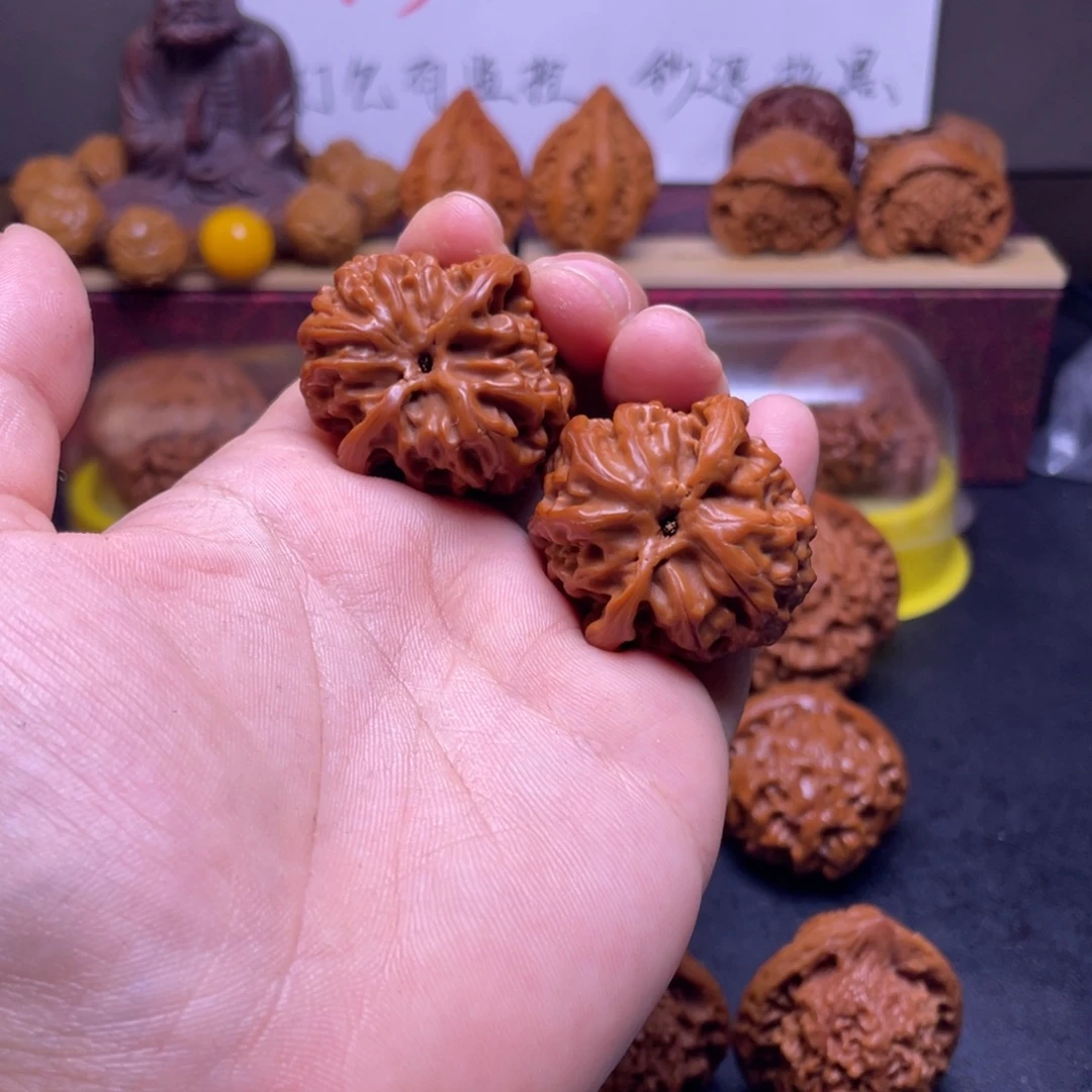 *****吊坠桃核小苹果园福利