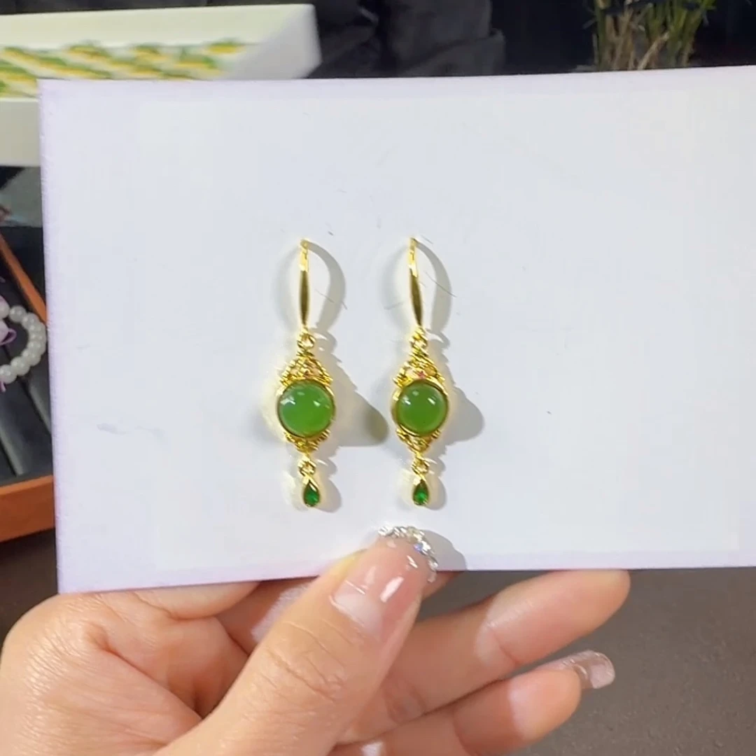 和田玉（碧玉）合金耳饰