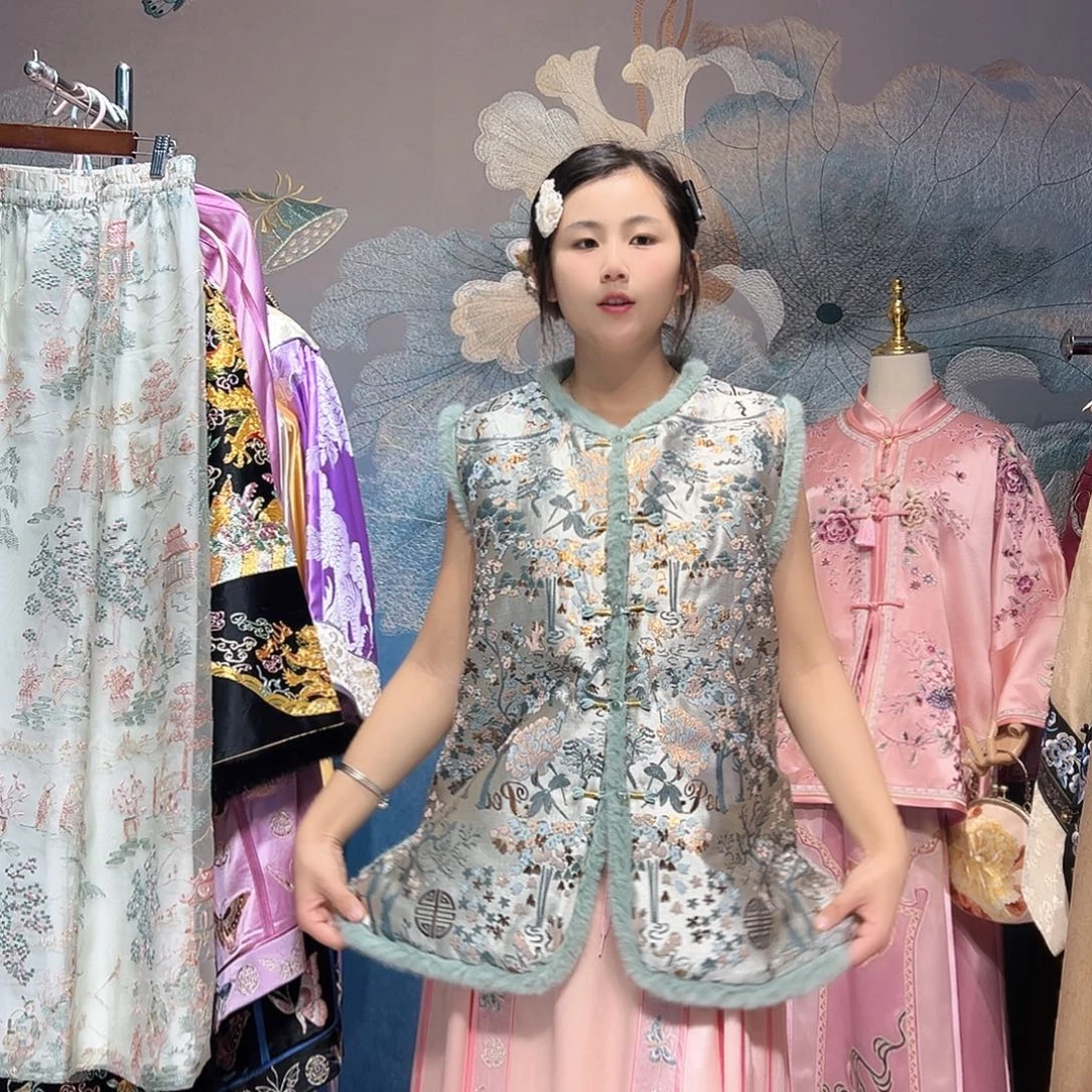 丝缎绿色织金圆领中开坎肩短款马甲