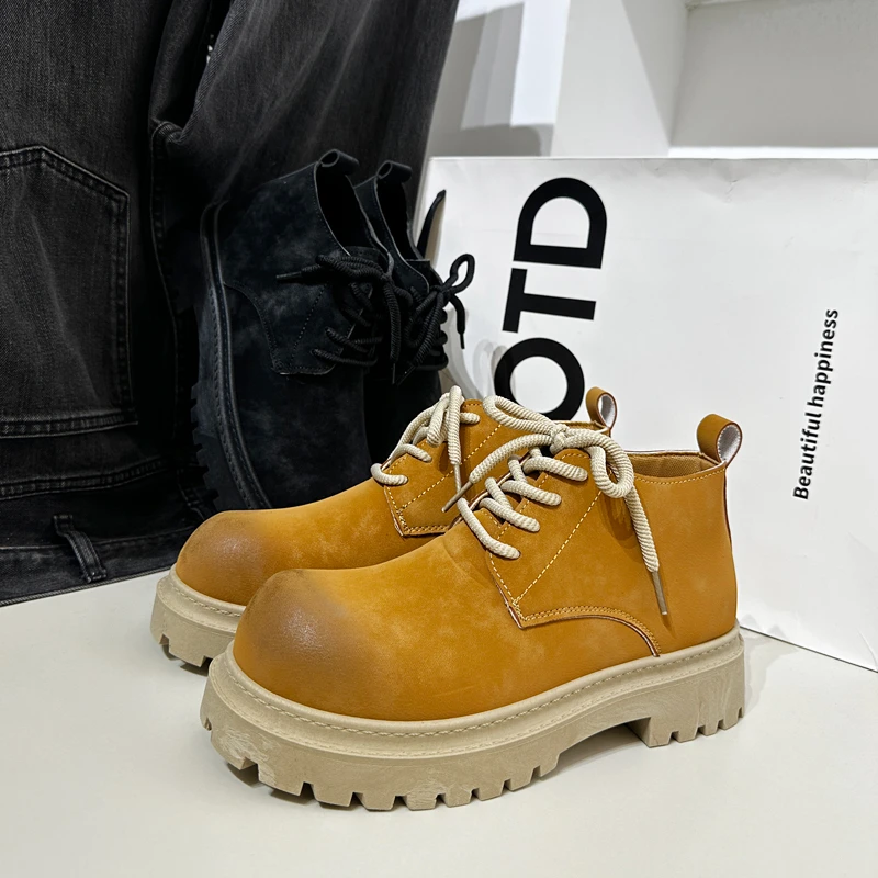 大黄靴男士2025字新款冬季中帮英伦风美式工装马丁靴复古痞帅靴子