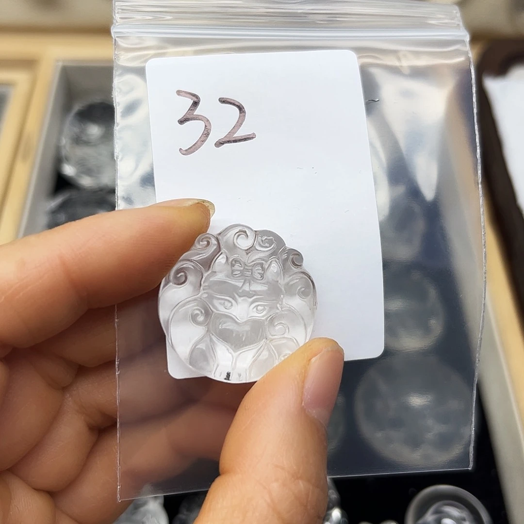 未镶嵌颈饰水晶白水公主狐32